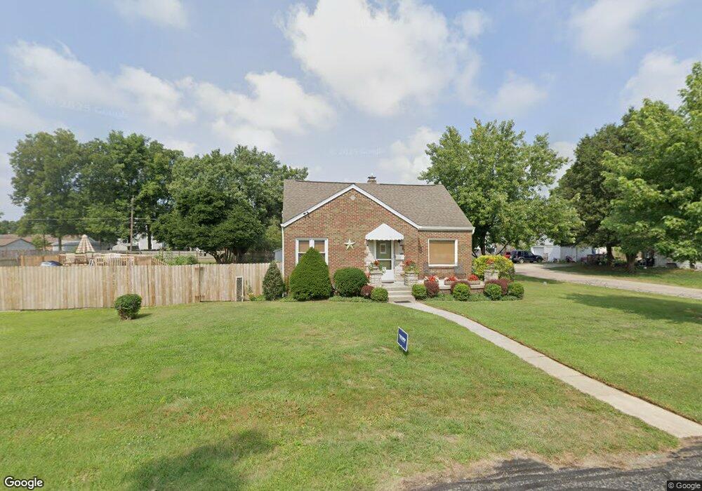 200 Coovert St, Columbus, IN 47201 - photo 1
