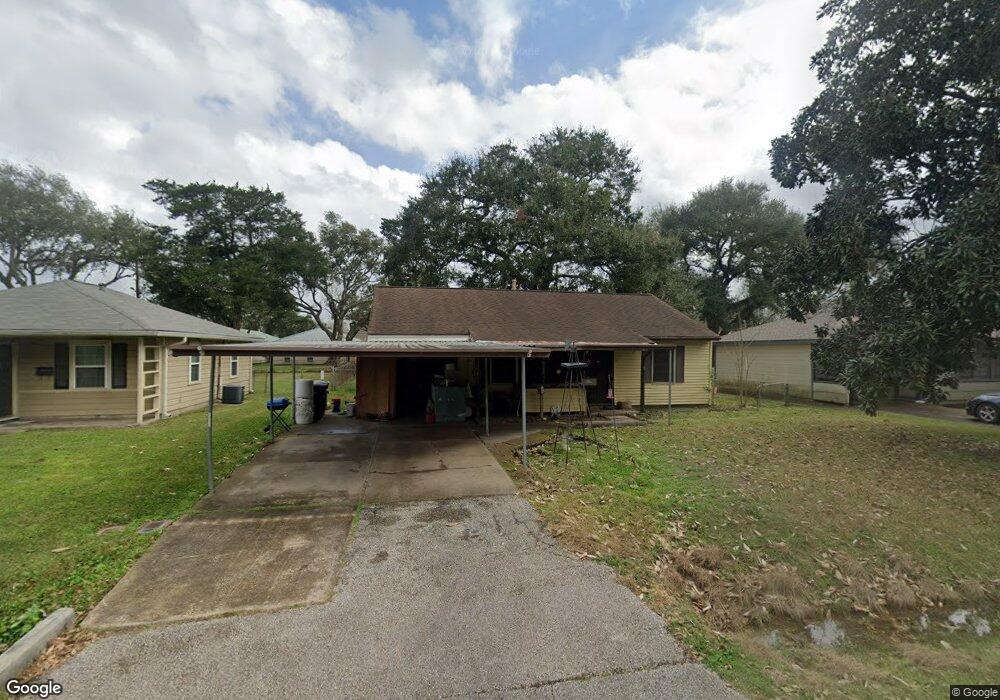 234 Mclemore Dr, Alvin, TX 77511 - photo 1