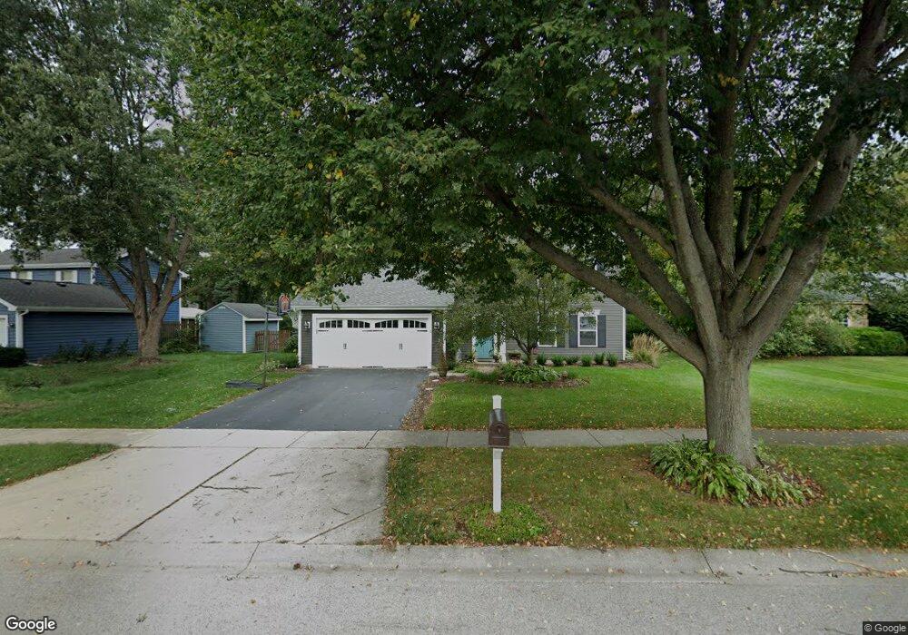 701 Timberwood Ln, Algonquin, IL 60102 - photo 1