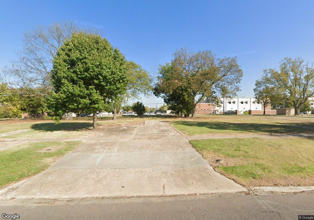 218 W 14th St, Ada, OK 74820 - photo 1