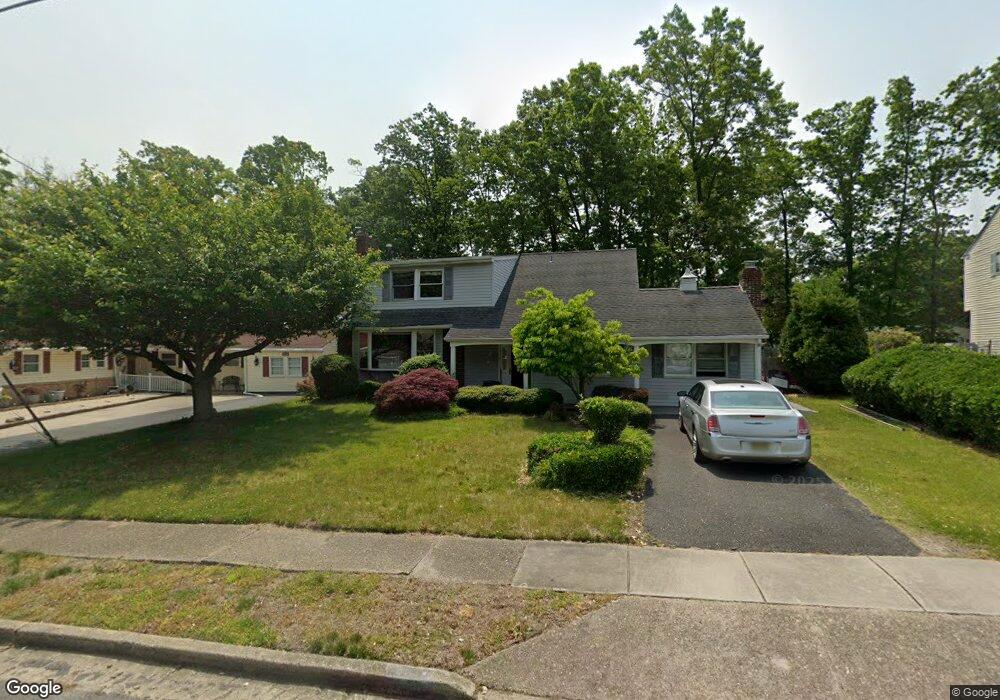 921 Forbes St, Blackwood, NJ 08012 - photo 1