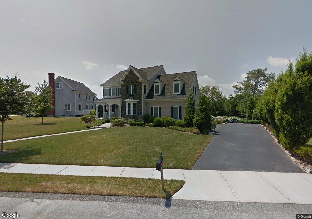 202 Gossets Turn Dr, Middletown, RI 02842 - photo 1