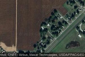 107 W Vine St, Bardolph, IL 61416
