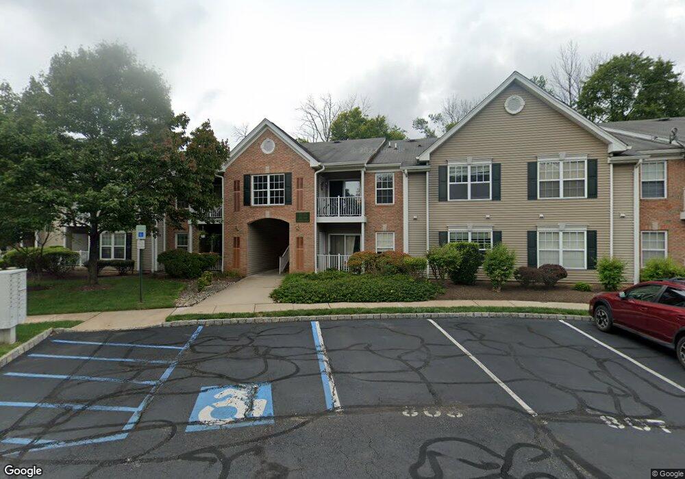 805 Mckinley Ct, Princeton, NJ 08540 - photo 1