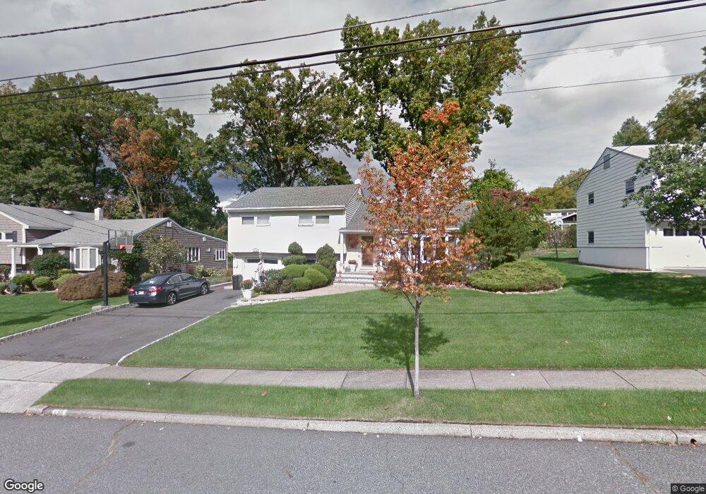 138 Rolling Hills Rd, Clifton, NJ 07013 - photo 1