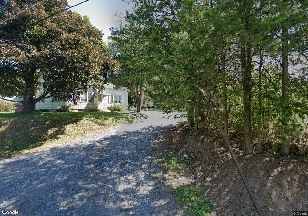 17 Hiltys Dr, Douglassville, PA 19518 - photo 1