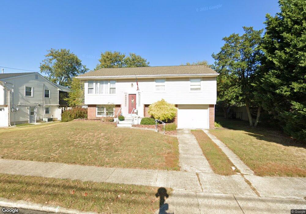 10 Crestview Dr, Somers Point, NJ 08244 - photo 1