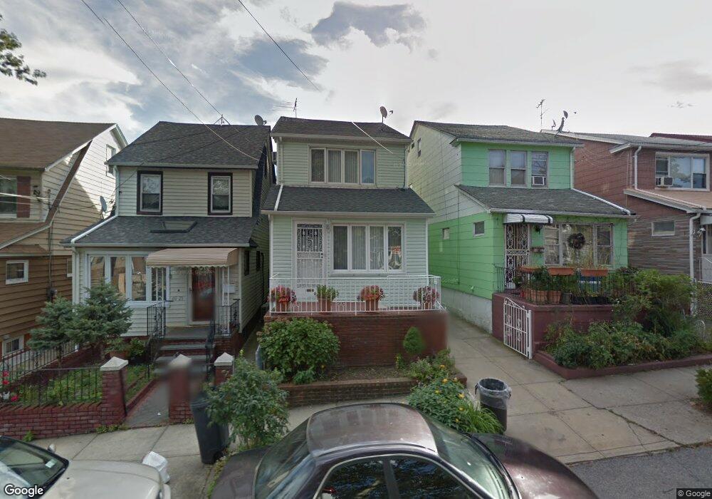 8025 159th St, Jamaica, NY 11432 - photo 1