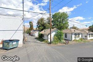 302 6th St, Maupin, OR 97037