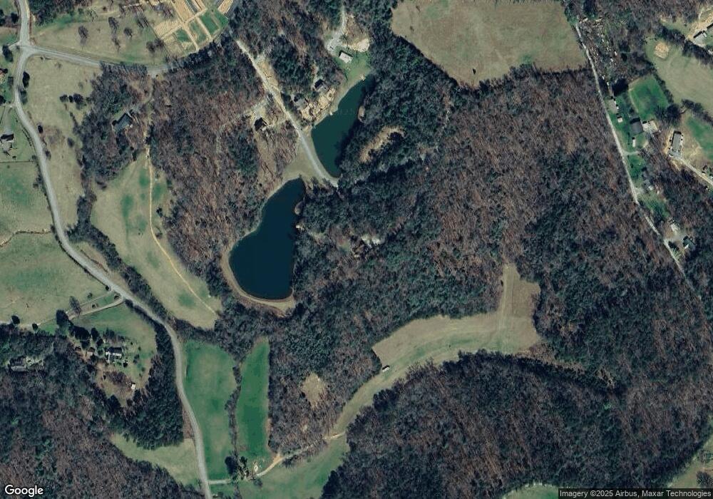 565 Old Dial Rd, Morganton, FL 30560 - photo 1