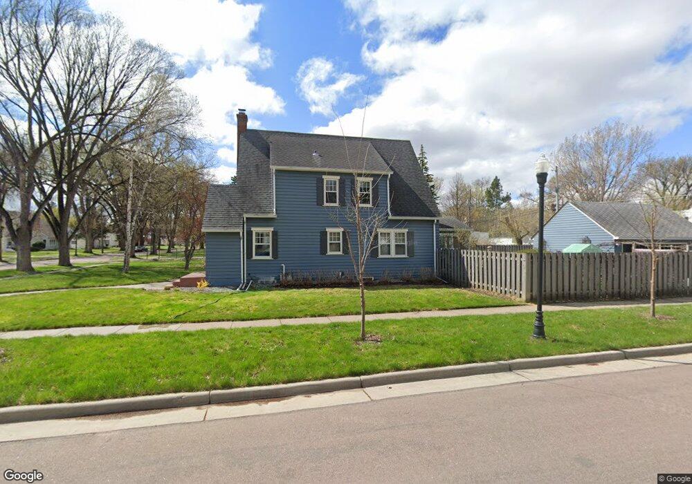 1501 8th St S, Fargo, ND 58103 - photo 1