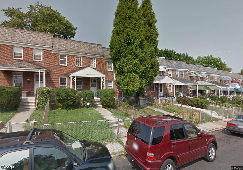 826 Lyndhurst St, Baltimore, MD 21229 - photo 1