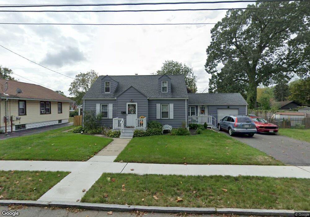 28 Superior Ave, Indian Orchard, MA 01151 - photo 1