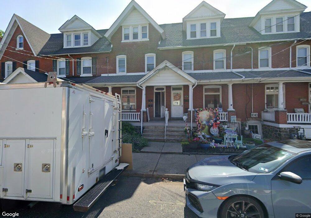 33 S 8th St, Quakertown, PA 18951 - photo 1