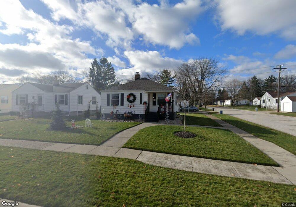 2853 11th Ave, Port Huron, MI 48060 - photo 1