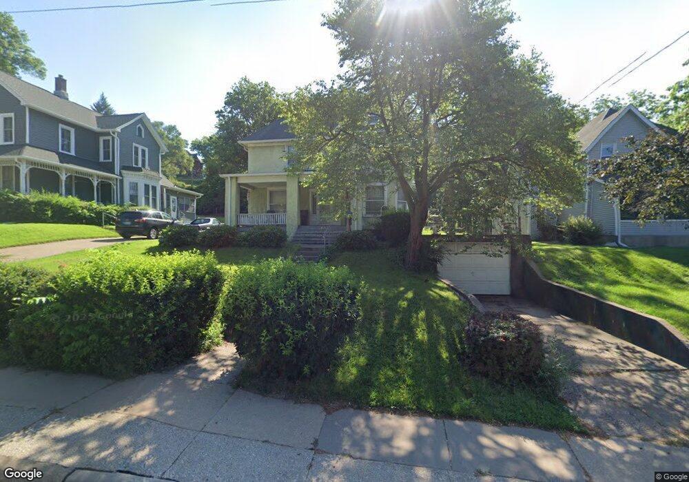 823 N Marquette St, Davenport, IA 52802 - photo 1