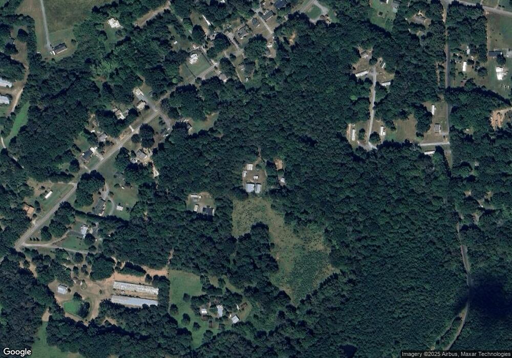 919 Brooklyn Avenue Extension, Ramseur, NC 27316 - photo 1