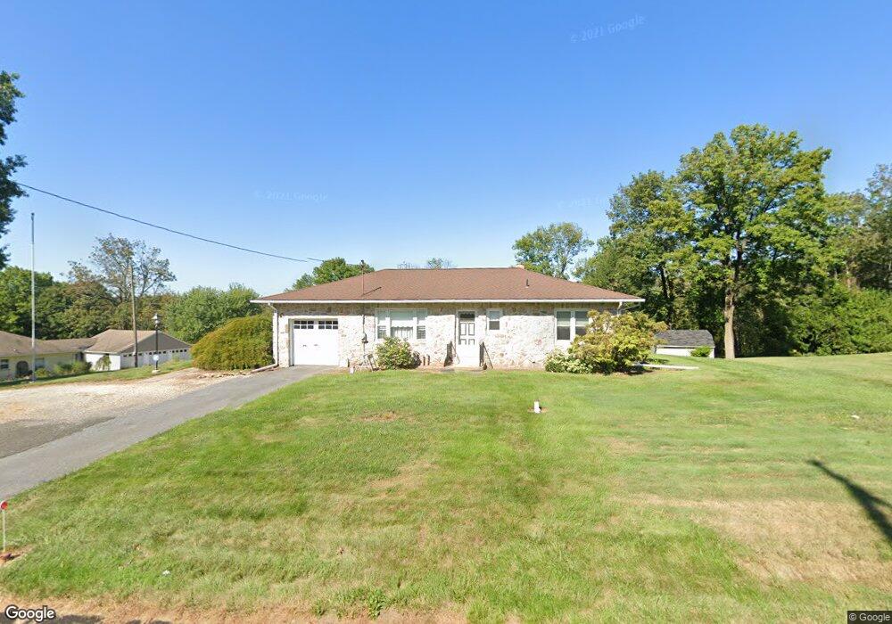 957 Farmington Ave, Pottstown, PA 19464 - photo 1