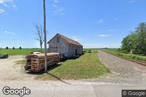 706 Prairie Mills Rd, Golden, IL 62339