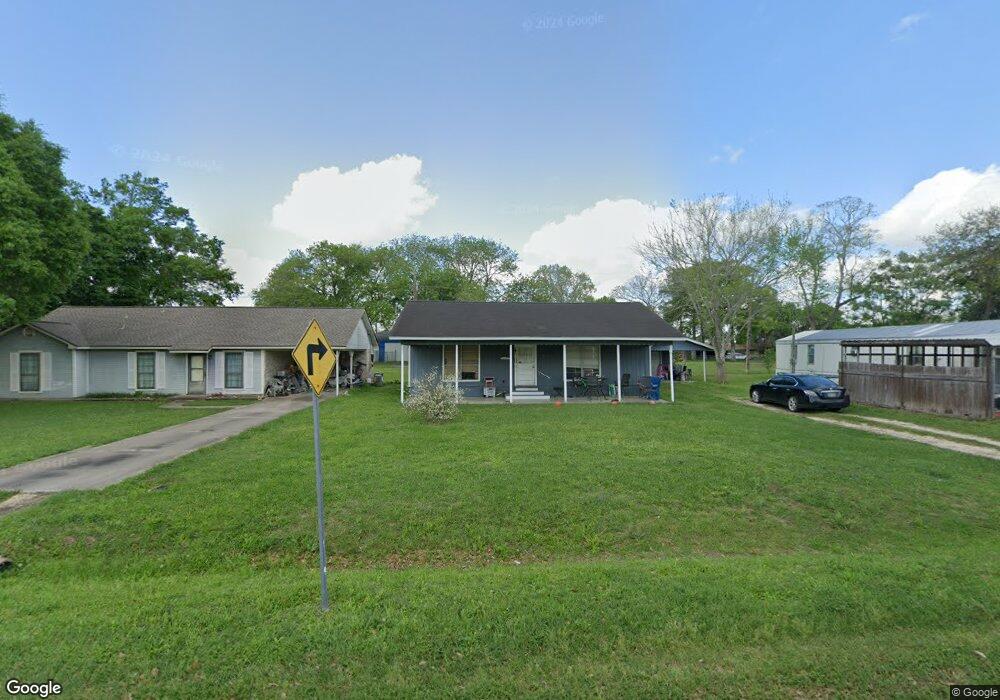 2909 Rugeley St, Bay City, TX 77414 - photo 1