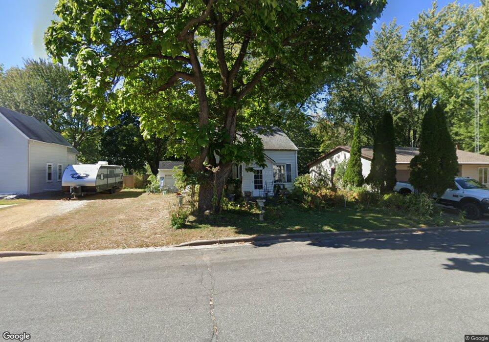 207 14th St SE, Menomonie, WI 54751 - photo 1