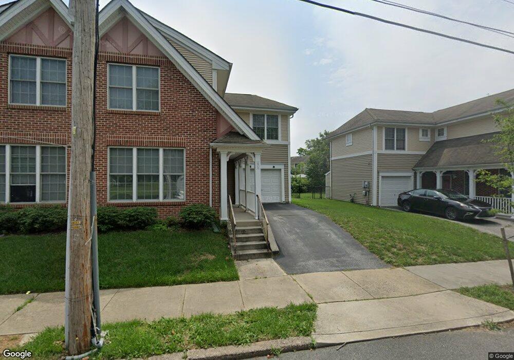 2512 N Locust St, Wilmington, DE 19802 - photo 1