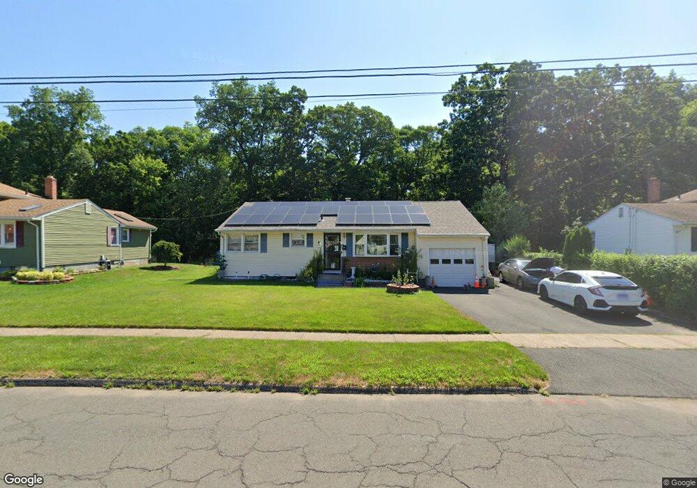 6 Jackson Rd, Bloomfield, CT 06002 - photo 1