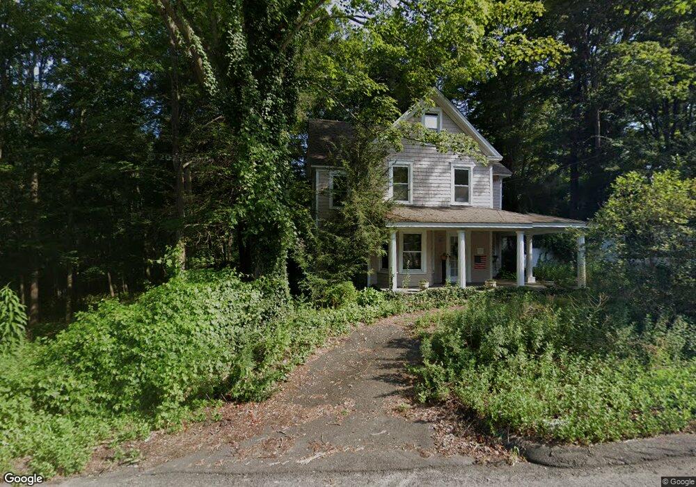 412 Georgetown Rd, Weston, CT 06883 - photo 1