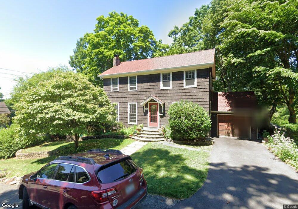 111 Hamilton Ave, Hastings On Hudson, NY 10706 - photo 1