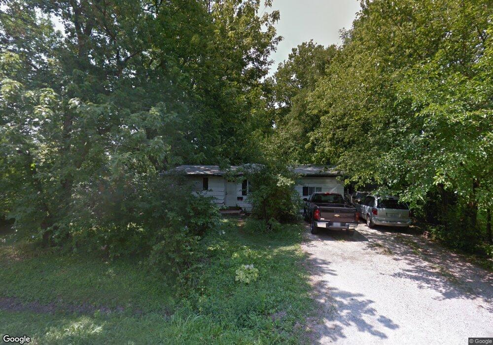 419 Art St, Collinsville, IL 62234 - photo 1