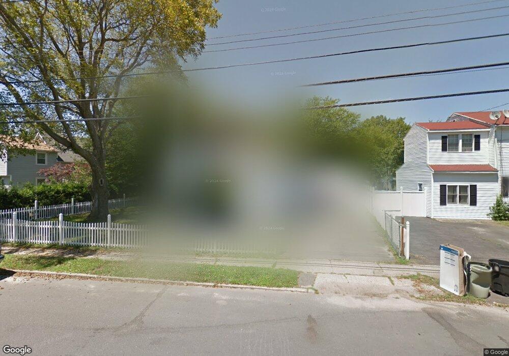 496 Columbus Ave, Stratford, CT 06615 - photo 1