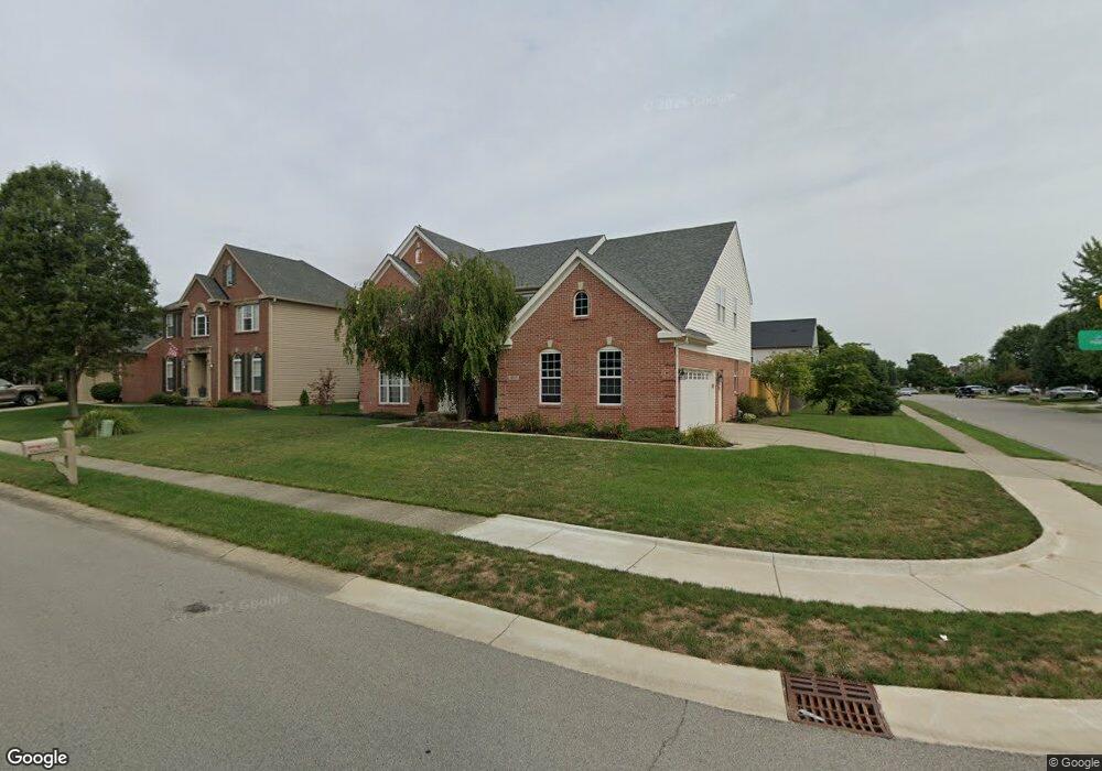 10376 Aurora Ct, Fishers, IN 46038 - photo 1