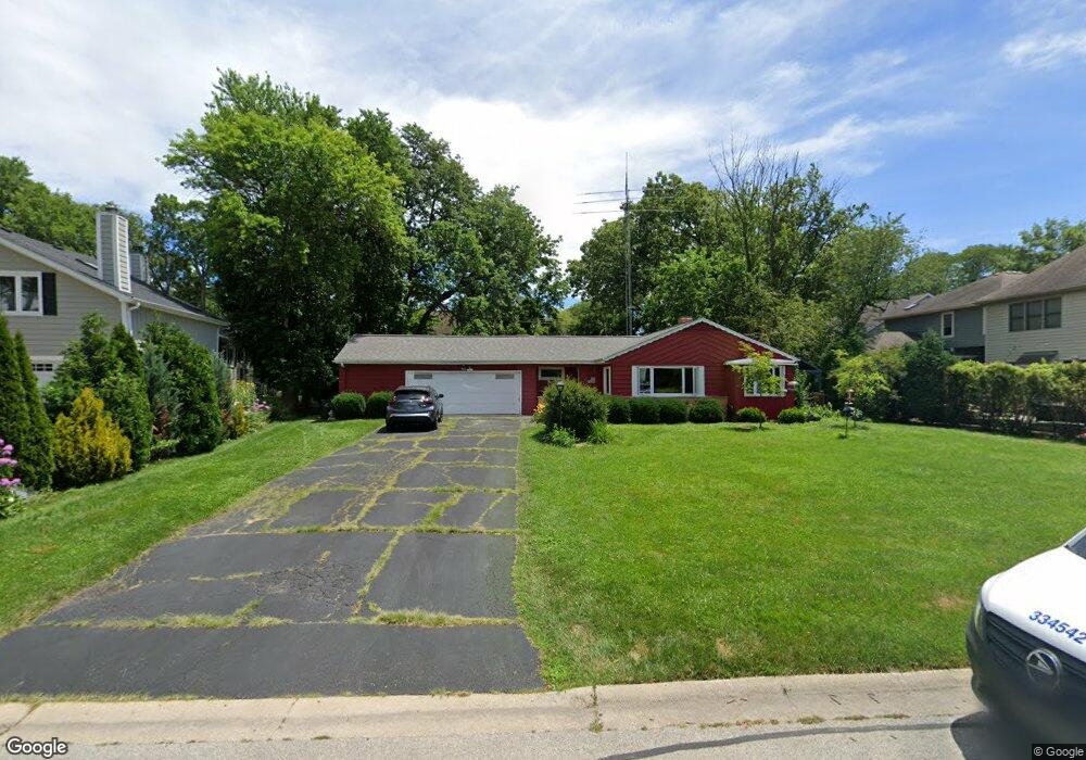 810 N Sleight St, Naperville, IL 60563 - photo 1