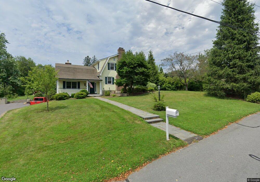 10 Sunnyview Dr, Redding, CT 06896 - photo 1