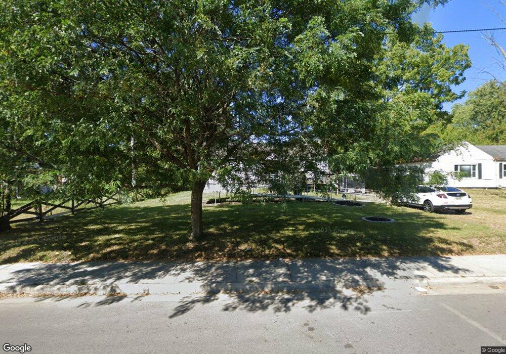 1671 Elaine Rd, Columbus, OH 43227 - photo 1