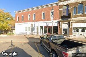 321 5th St, Hudson, IA 50643