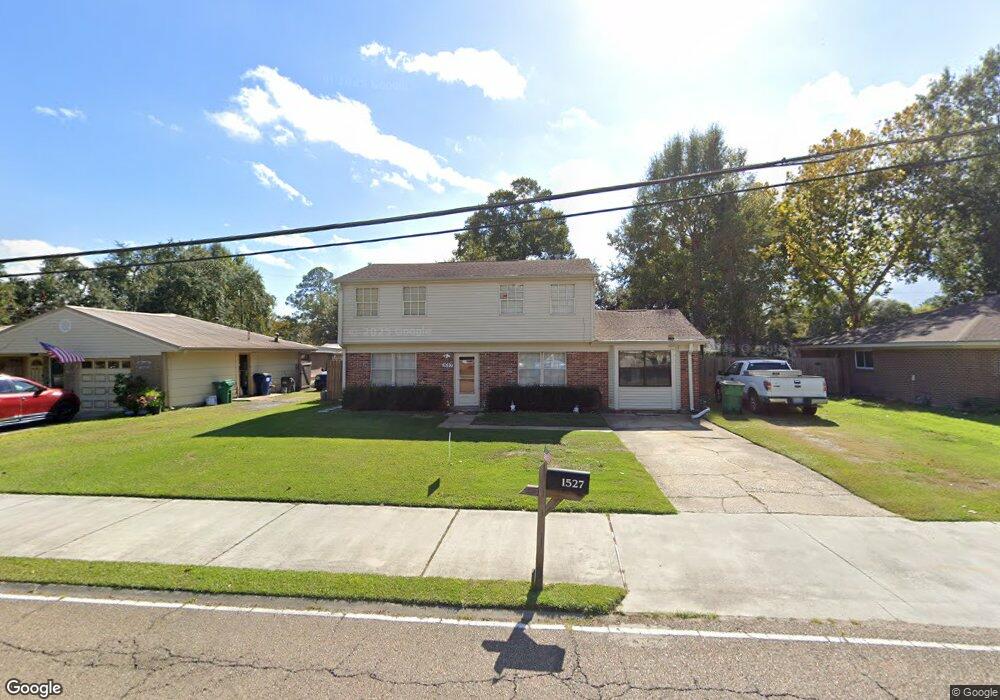 1527 W Hall Ave, Slidell, LA 70460 - photo 1