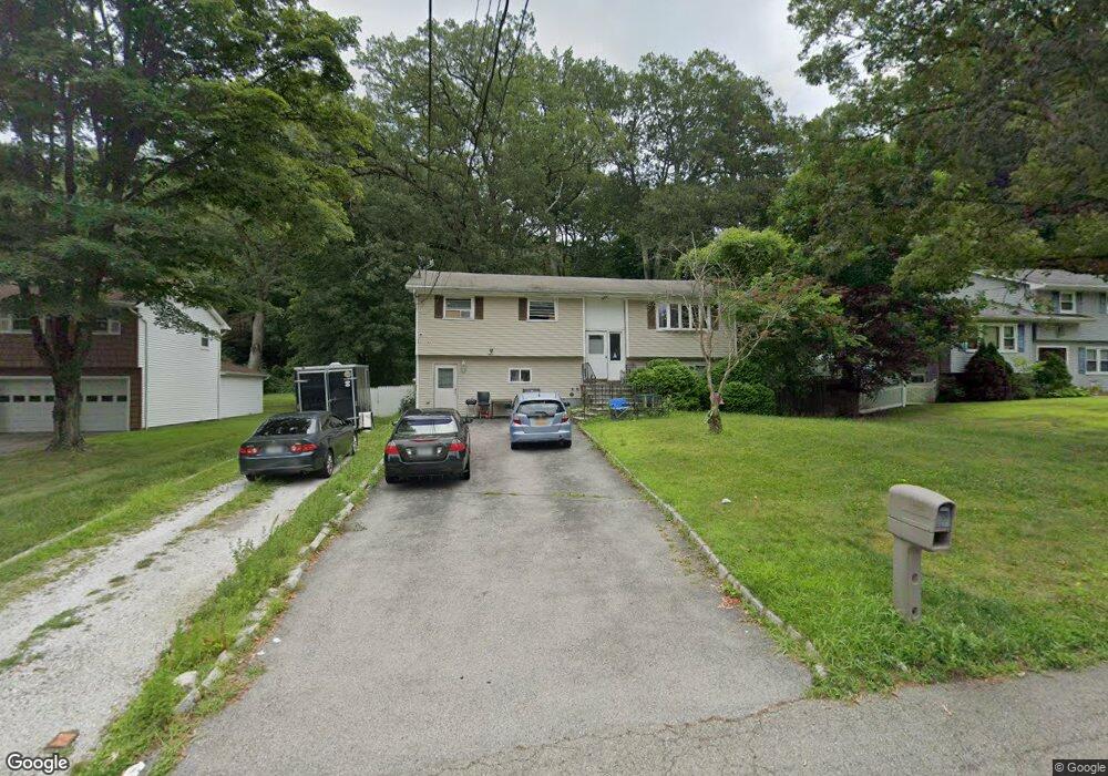 565 Westbrook Dr, Cortlandt Manor, NY 10567 - photo 1