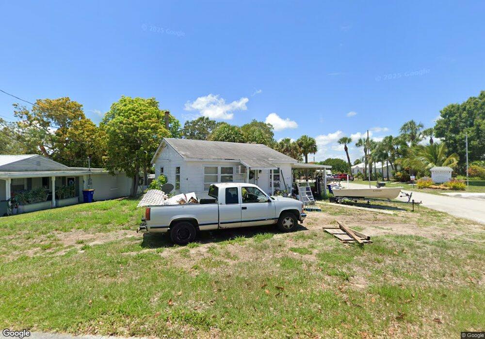 2294 NE Seaview Dr, Jensen Beach, FL 34957 - photo 1