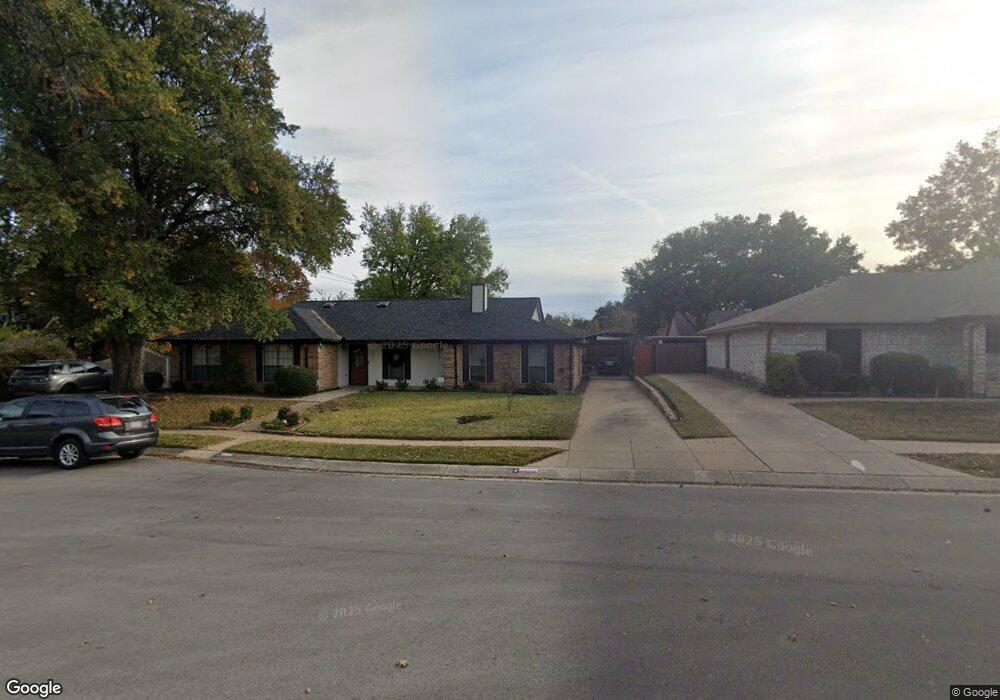 2608 Oakmont Ct, Bedford, TX 76022 - photo 1