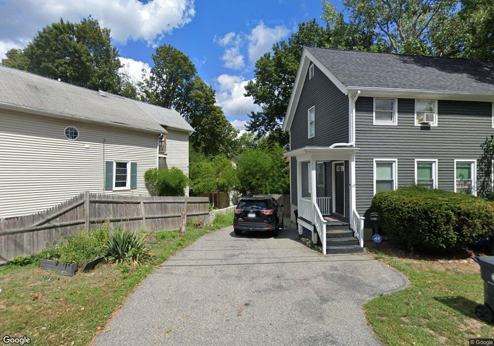 129 Pidge Ave, Pawtucket, RI 02860 - photo 1