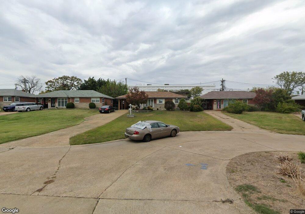 3913 San Francisco Ct, Saint Louis, MO 63115 - photo 1