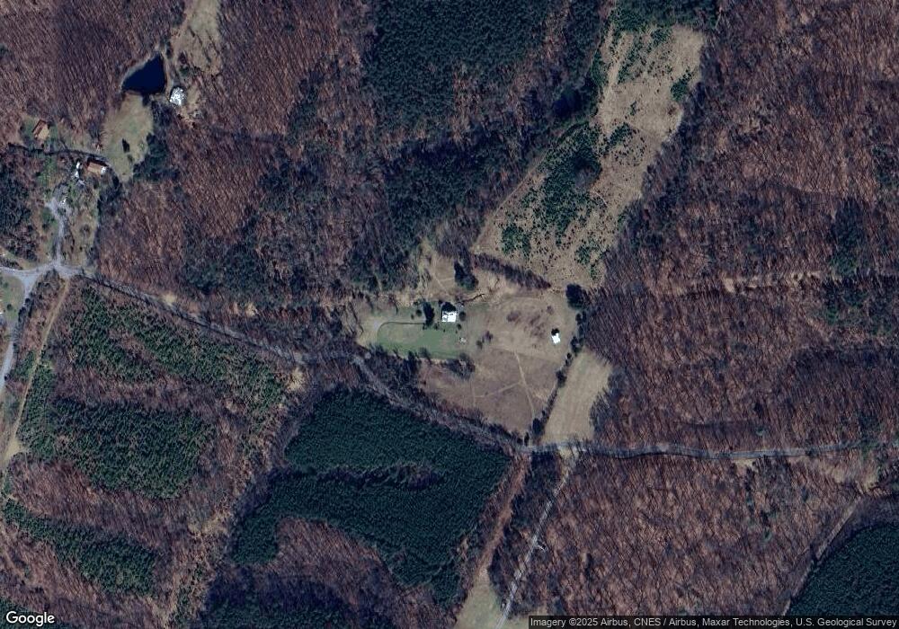 635 Green Gate Rd, Berkeley Springs, WV 25411 - photo 1