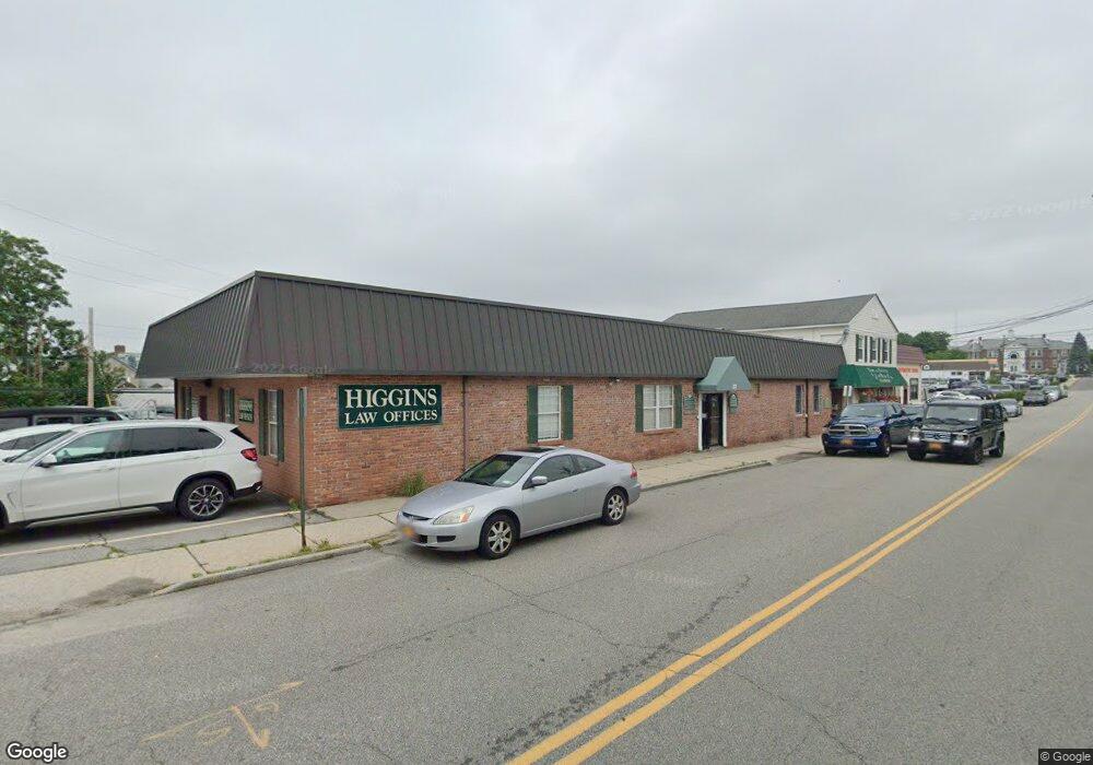 57 Manhasset Ave unit East, Manhasset, NY 11030 - photo 1