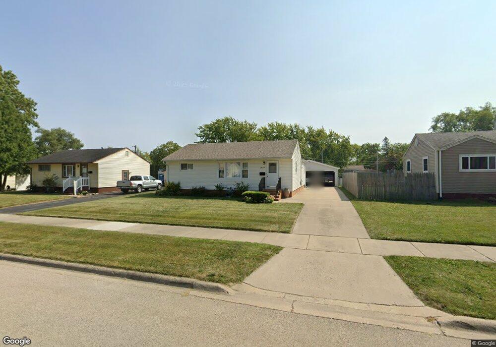 2625 Menominee Rd, Waukegan, IL 60087 - photo 1