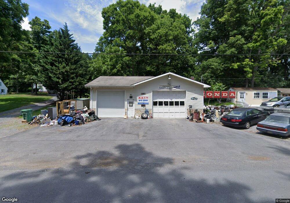 491 Sam Mason Rd, Bunker Hill, WV 25413 - photo 1