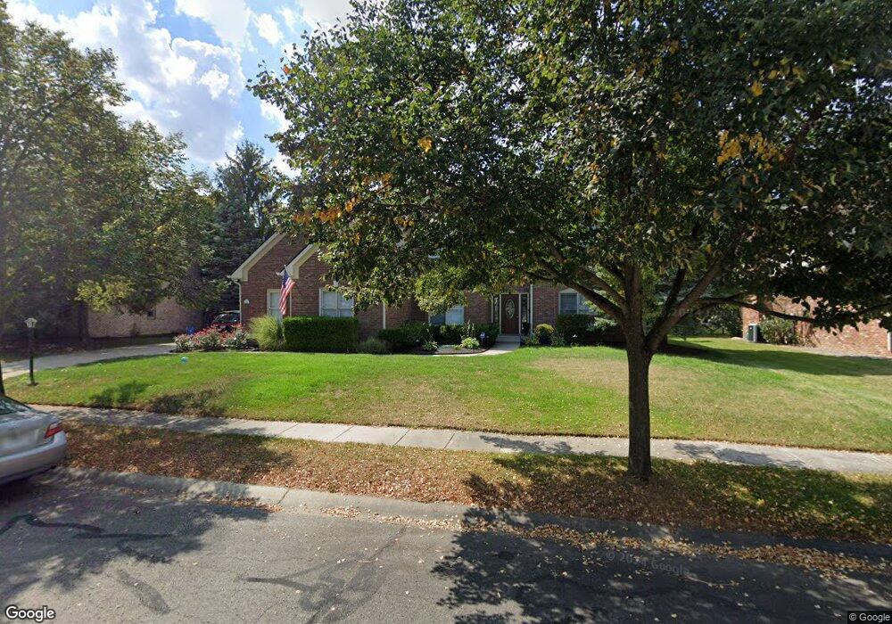 10246 Bent Tree Ln, Fishers, IN 46037 - photo 1