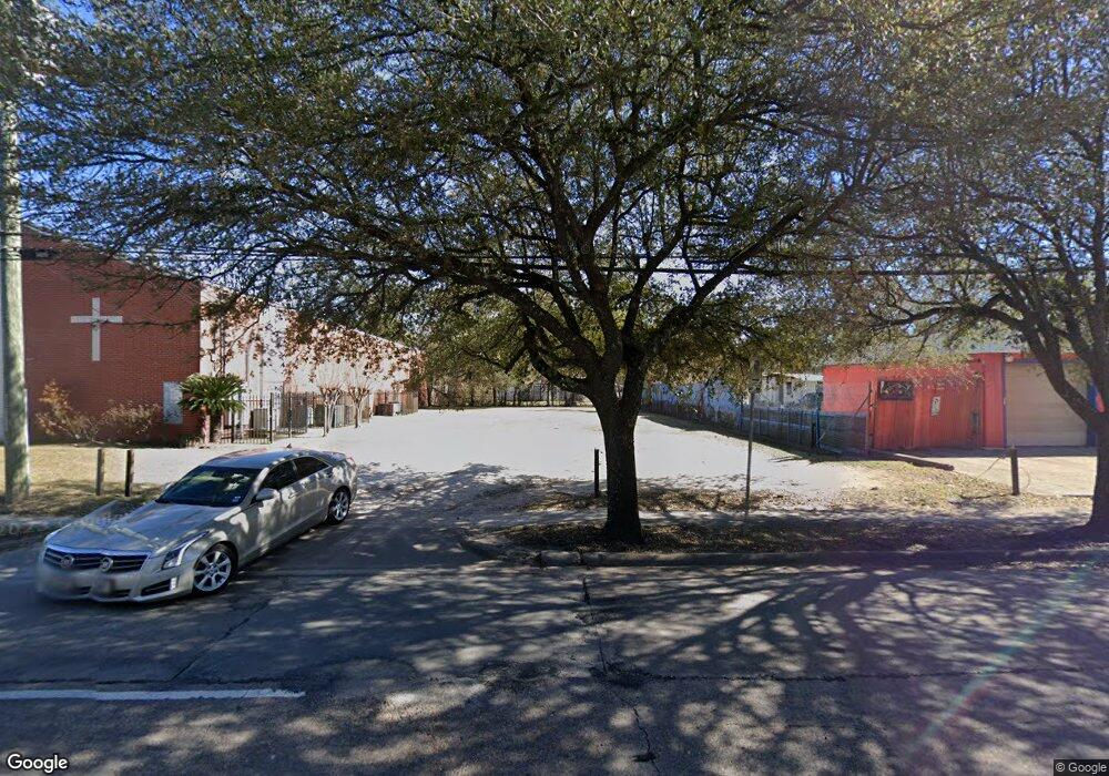 9302 Homestead Rd, Houston, TX 77016 - photo 1