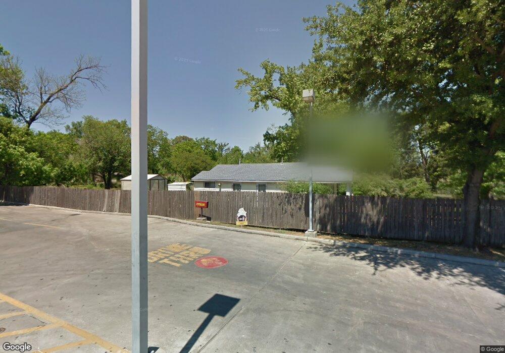 5611 Lockwood Dr, Houston, TX 77026 - photo 1