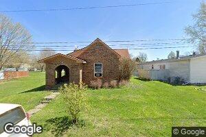 208 S Lincoln St, Frankton, IN 46044